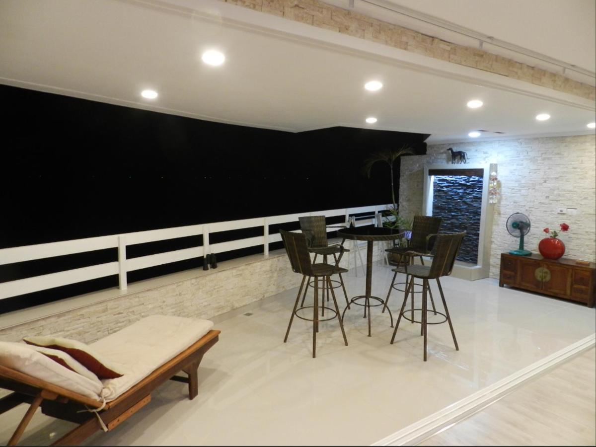 Jomtien Plaza Condotel Ngoại thất bức ảnh