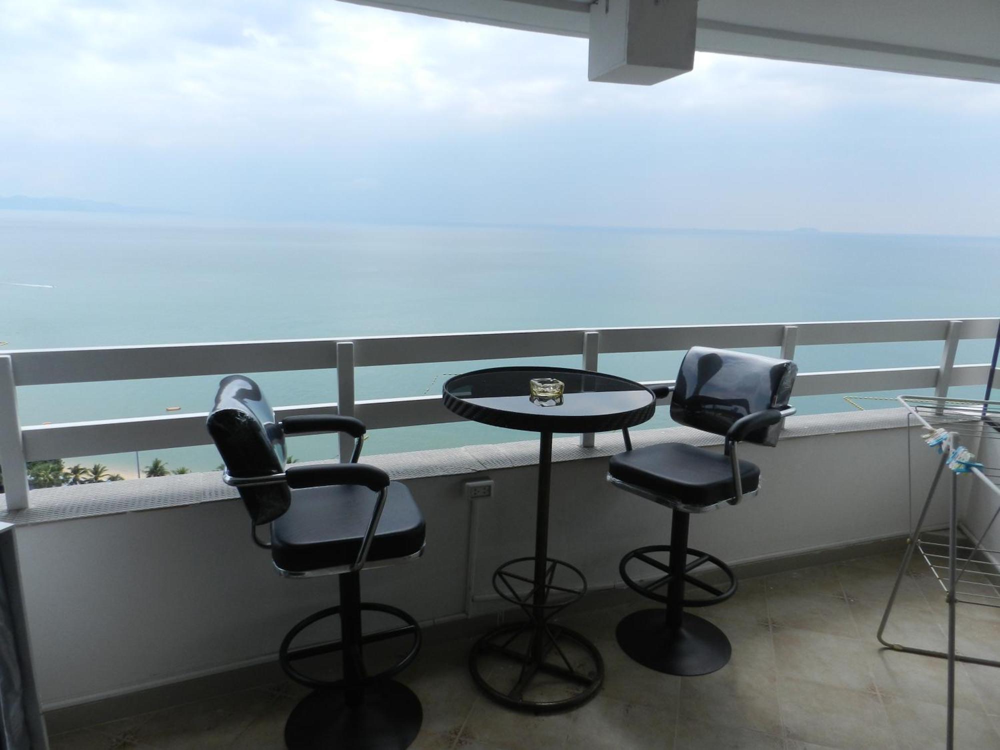 Jomtien Plaza Condotel Phòng bức ảnh