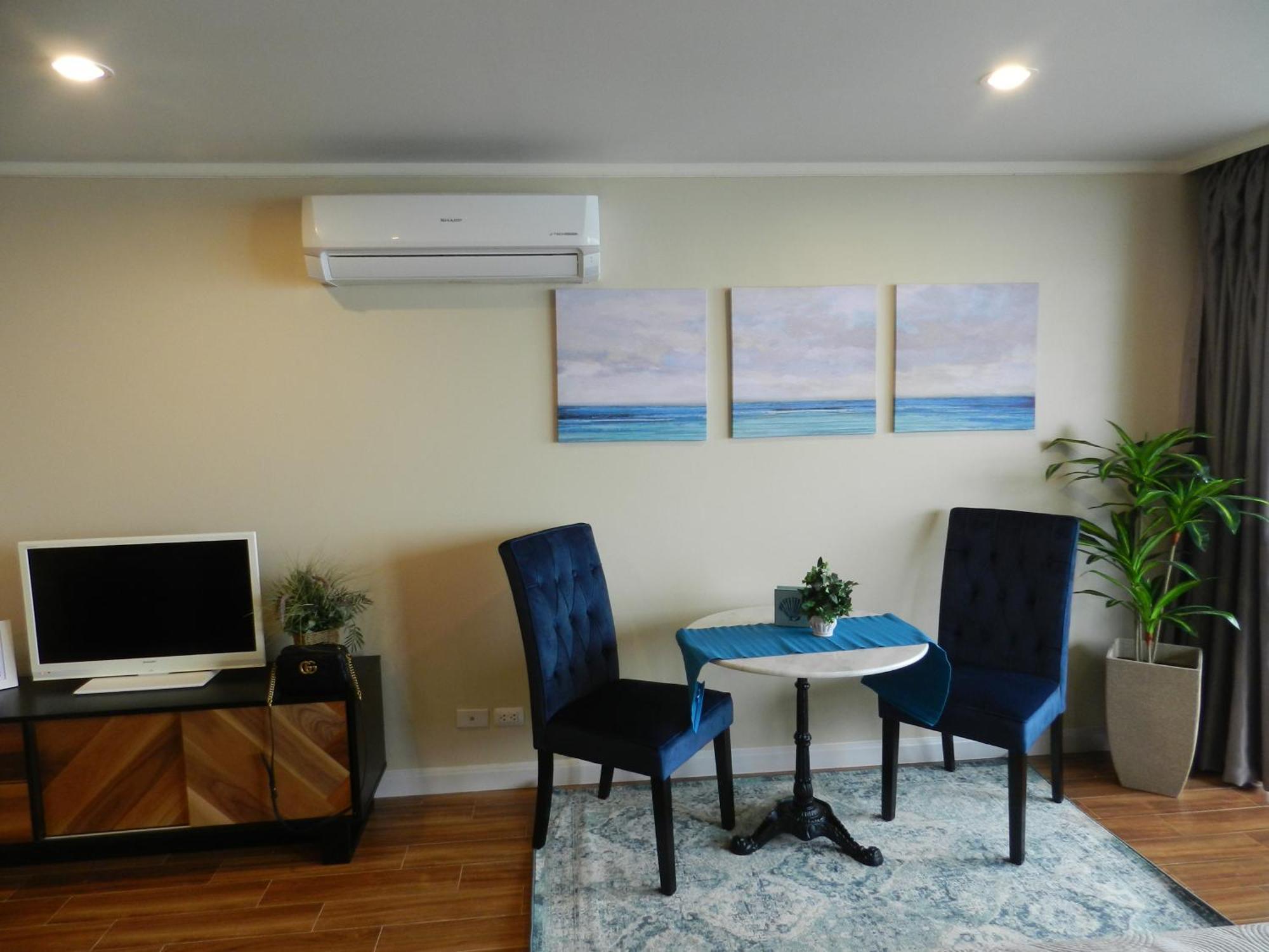 Jomtien Plaza Condotel Phòng bức ảnh