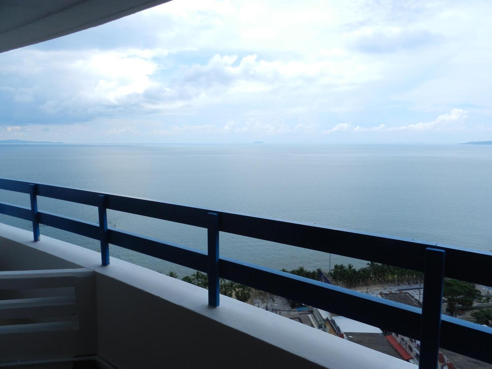 Jomtien Plaza Condotel Phòng bức ảnh