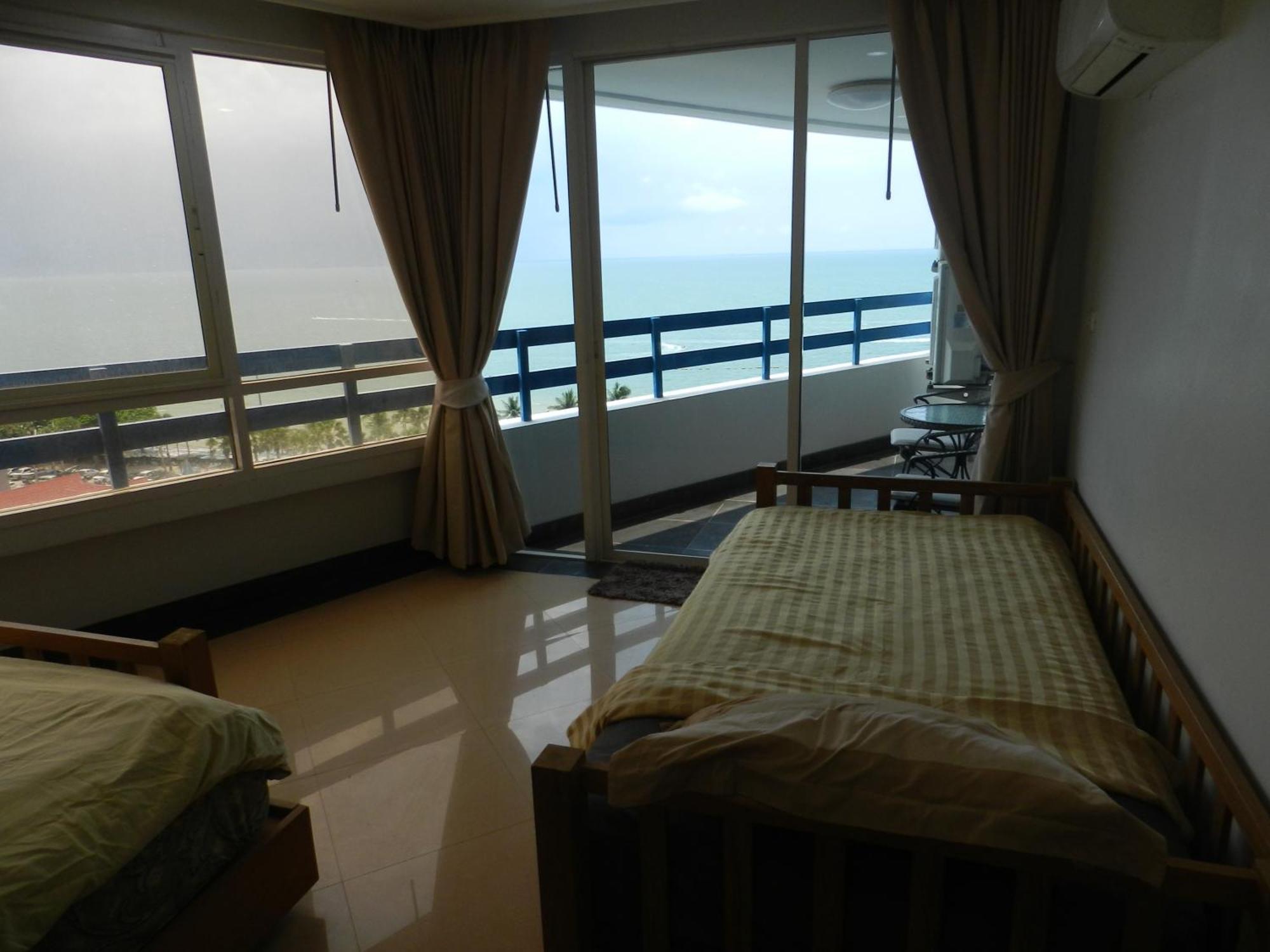 Jomtien Plaza Condotel Ngoại thất bức ảnh